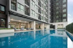 EP.379 รีวิว KnightsBridge Collage รามคำแหง คอนโดหรูสไตล์อังกฤษ 100 เมตร จาก MRT หัวหมาก 1 สถานี ถึง Interchange ลำสาลี