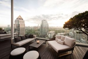 คอนโด ศาลาแดง เรสซิเด้นซ์ Saladaeng Residences‎