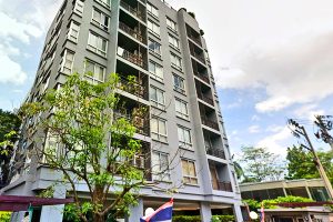 คอนโด สาทร พลัส ออน เดอะ พอนด์ Sathorn Plus On The Pond