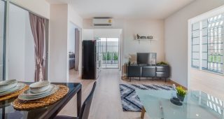 เพลิน เพลิน คอนโด บางบัวทอง-เวสต์เกต 2 Ploen Ploen Condo Bangbuathong-Westgate 2