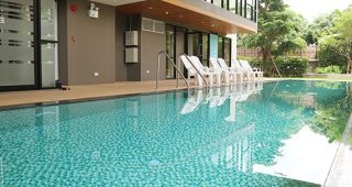 คอนโด ปาล์ม สปริงส์ นิมมาน พาร์เลอร์ Palm Springs Nimman Parlor
