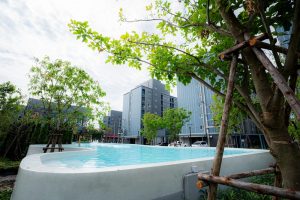 คอนโด เอิร์น บาย แอล.พี.เอ็น. EARN by L.P.N. ใกล้นิคมอมตะนคร เพียง 3 กม.* ถึง Robinson ชลบุรี ราคาเริ่ม 999,000 บาท*