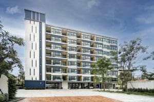 เพลิน เพลิน คอนโดมิเนียม กาญจนาภิเษก-ราชพฤกษ์ Ploen Ploen Condominium Kanchanaphisek-Ratchaphruek เริ่ม 1.09 ล้าน*