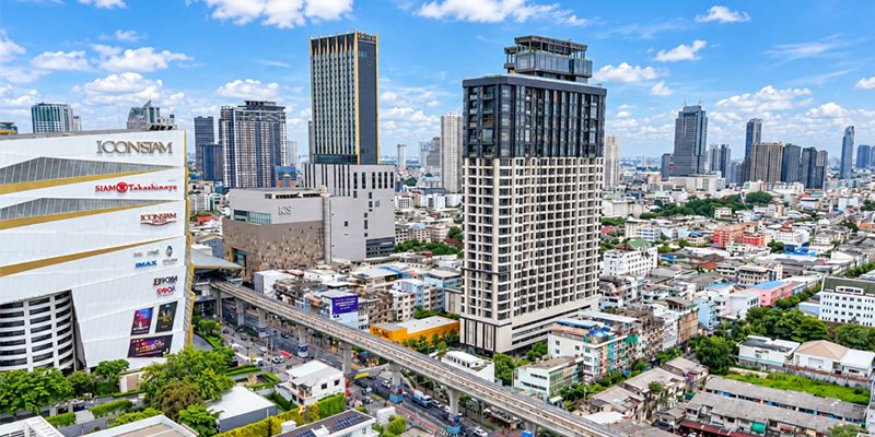 รีวิว Rhythm Charoennakhon Iconic แฟลกชิปลักชัวรีคอนโดพร้อมอยู่ วิวแม่น้ำเจ้าพระยา ตรงข้าม ICONSIAM เพียง 100 ม.* จาก BTS เจริญนคร เริ่ม 5.9 ล้าน*